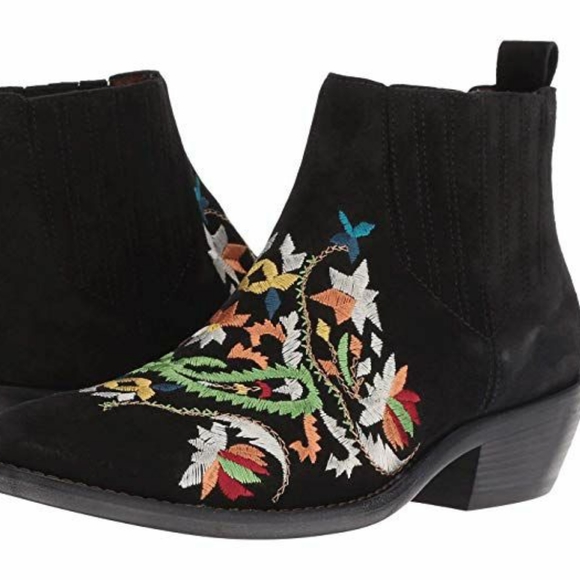 Etro Shoes - Etro Embroidered Suede Blk Bootie Size 9, 39
